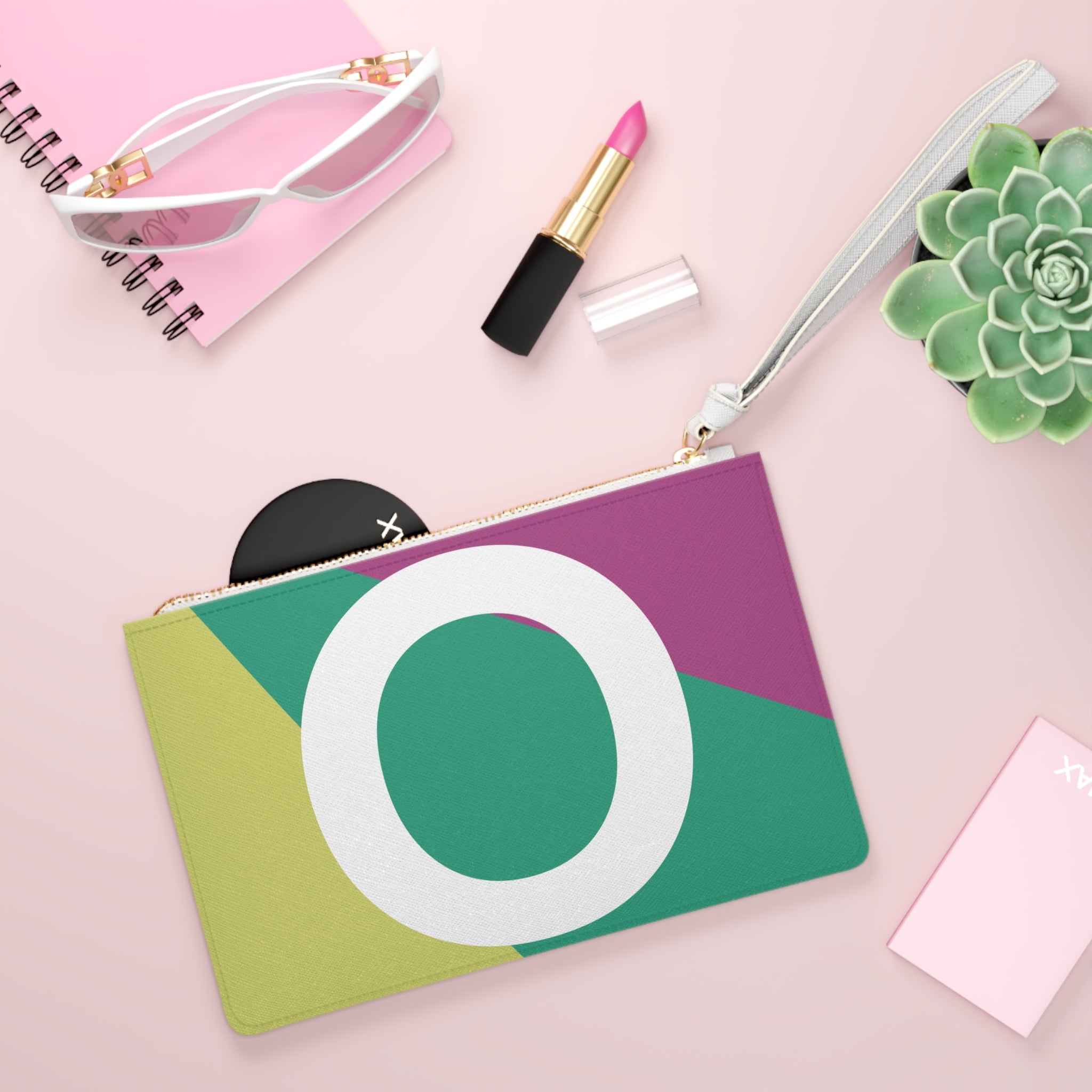 Monogram 'O' Colorblock Clutch Bag — Bold Geometric Wristlet for Everyday & Gifts