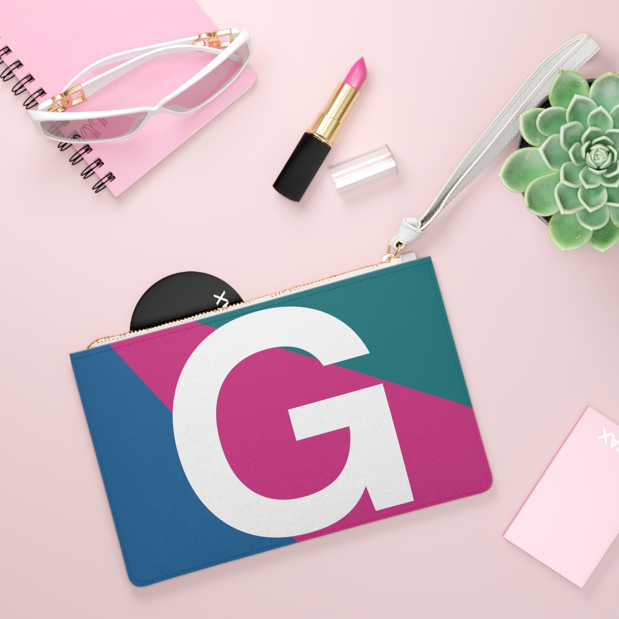 Monogram 'G' Colorblock Clutch Bag — Bold Geometric Wristlet for Everyday & Gifts