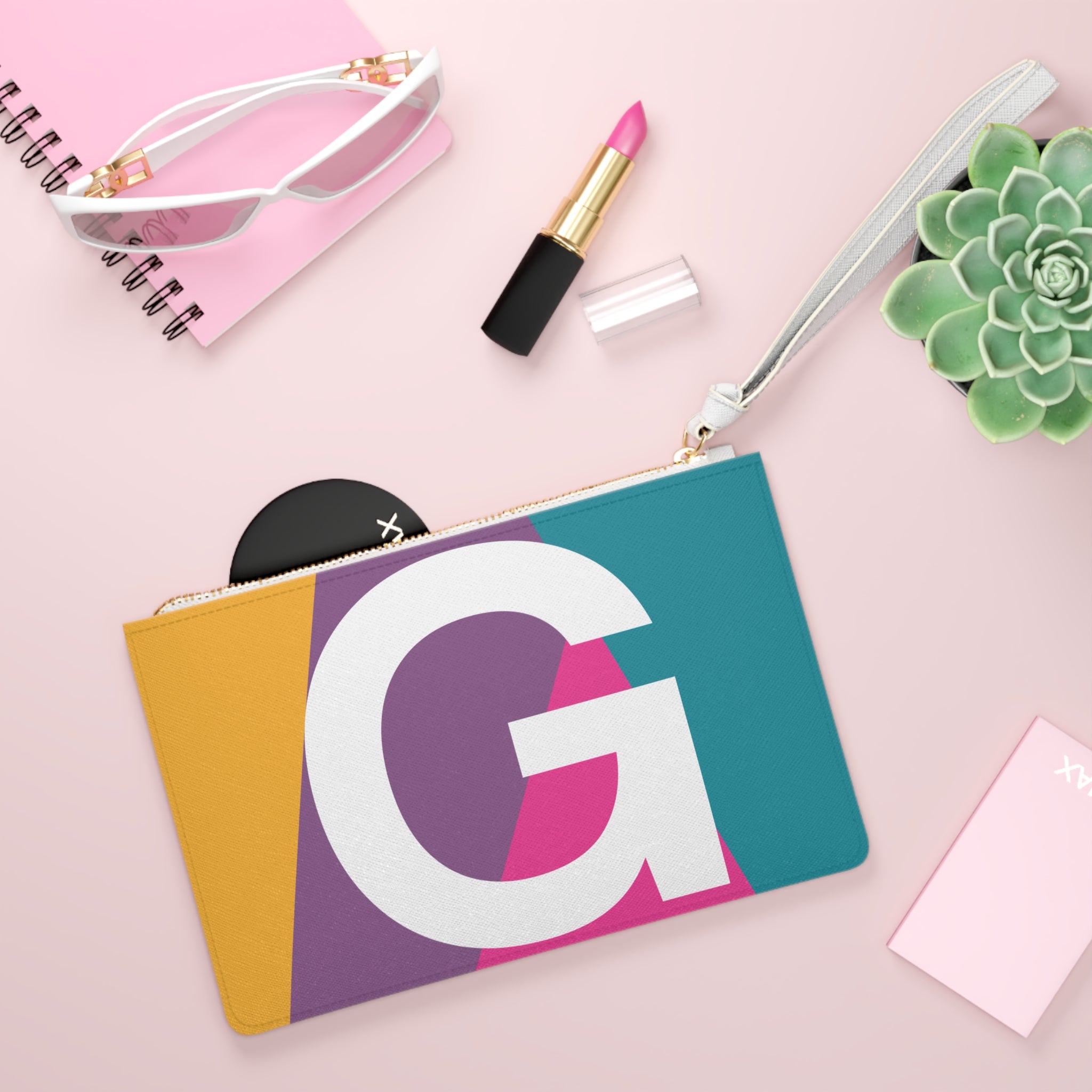 Monogram 'G' Colorblock Clutch Bag — Bold Geometric Wristlet for Everyday & Gifts